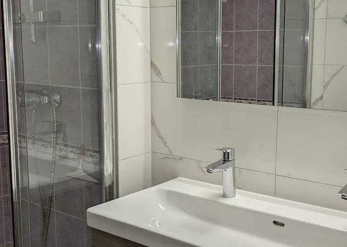 Ferienhaus Terrasse, Jardin,, 80m², Vue Montagne, Wifi, Bureau Bagnères-de-Bigorre